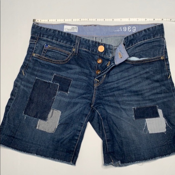GAP boyfriend shorts - Picture 2 of 3